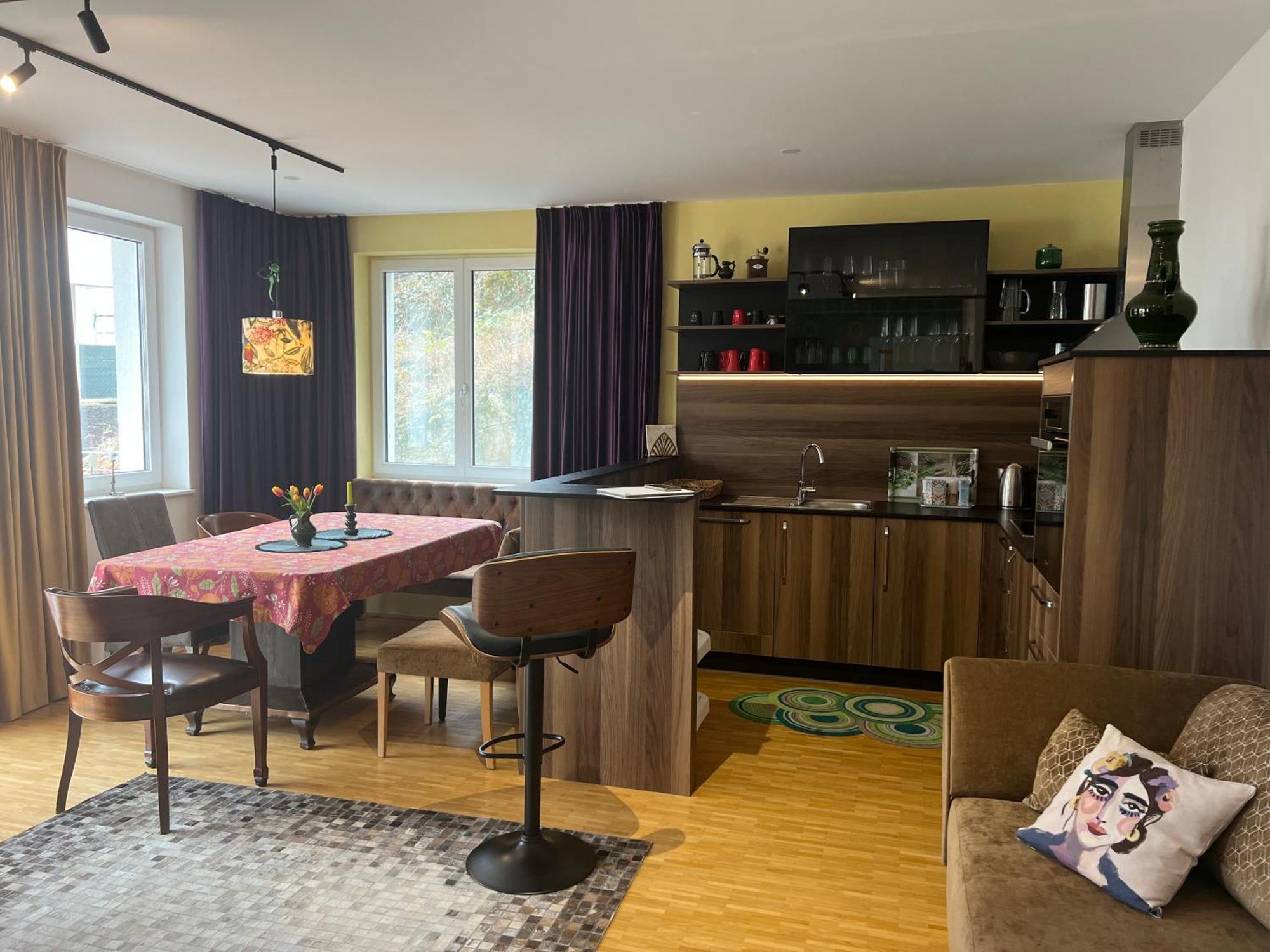 טראונקירכן Apartments Im Loidls Guesthouse מראה חיצוני תמונה